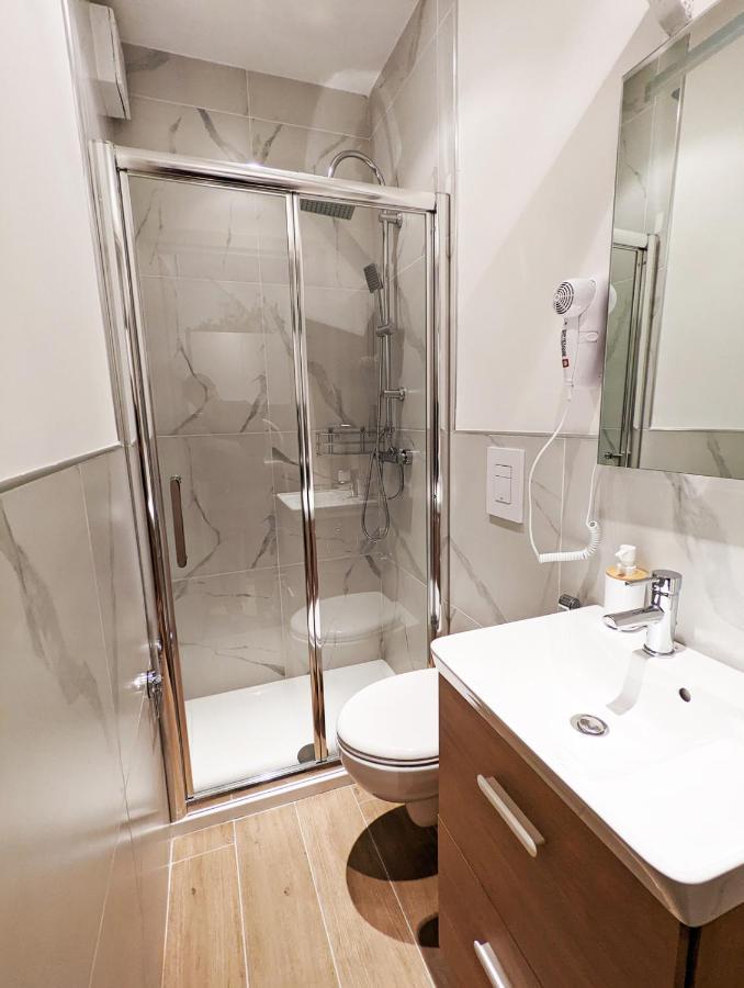 Dama Suite Love & Private Jacuzzi บารี ภายนอก รูปภาพ